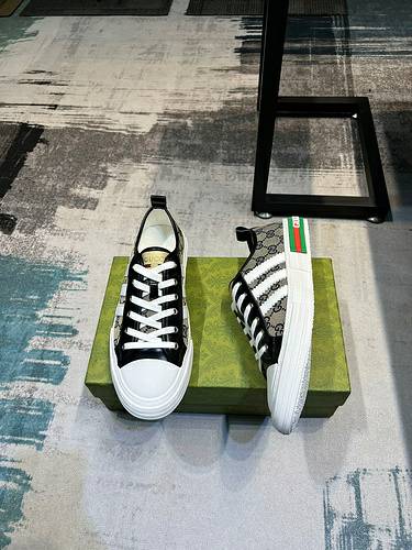 Picture of Gucci Shoes Men _SKUfw140309098fw